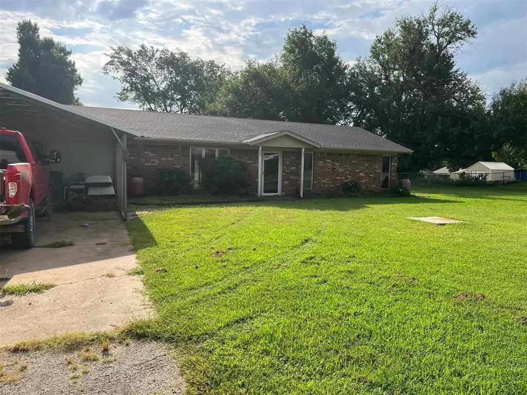 402 SE 3rd Street, Perkins, OK 74059 - #1