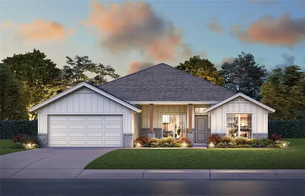 1209 Blackjack Creek Drive, Yukon, OK 73099