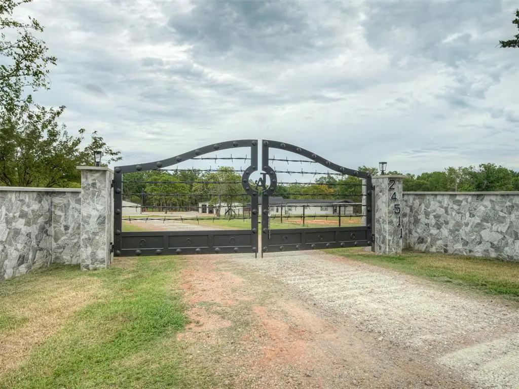 24511 Bethel Road, Tecumseh, OK 74873 - #1
