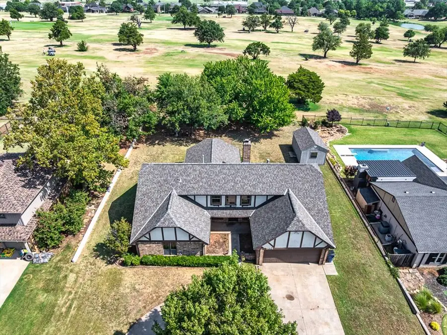 1804 Golf Course Drive, El Reno, OK 73036 - #2