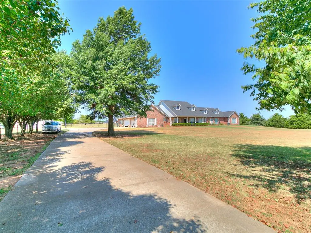 5401 Castle Ridge Drive, Mustang, OK 73064 - #1