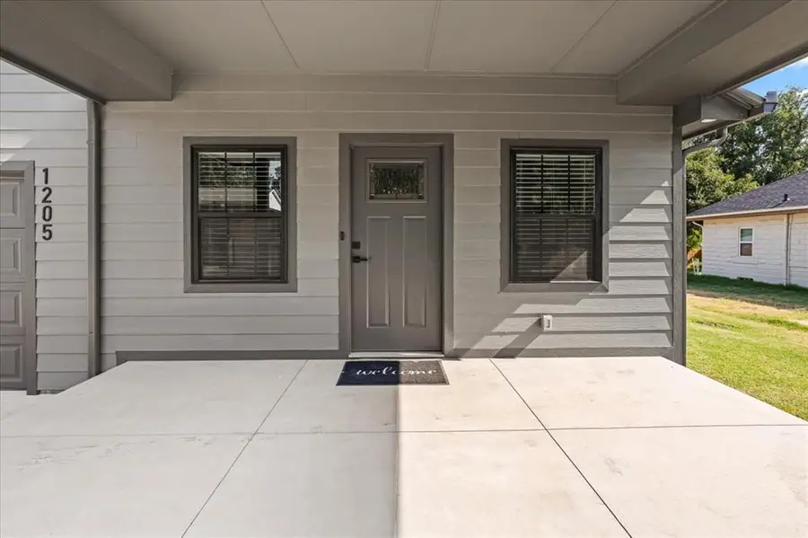 1205 E Oak Street, El Reno, OK 73036 - #3