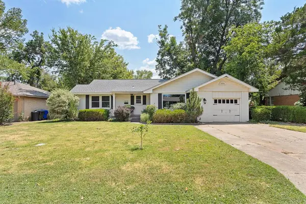 1212 Ann Arbor Drive, Norman, OK 73069