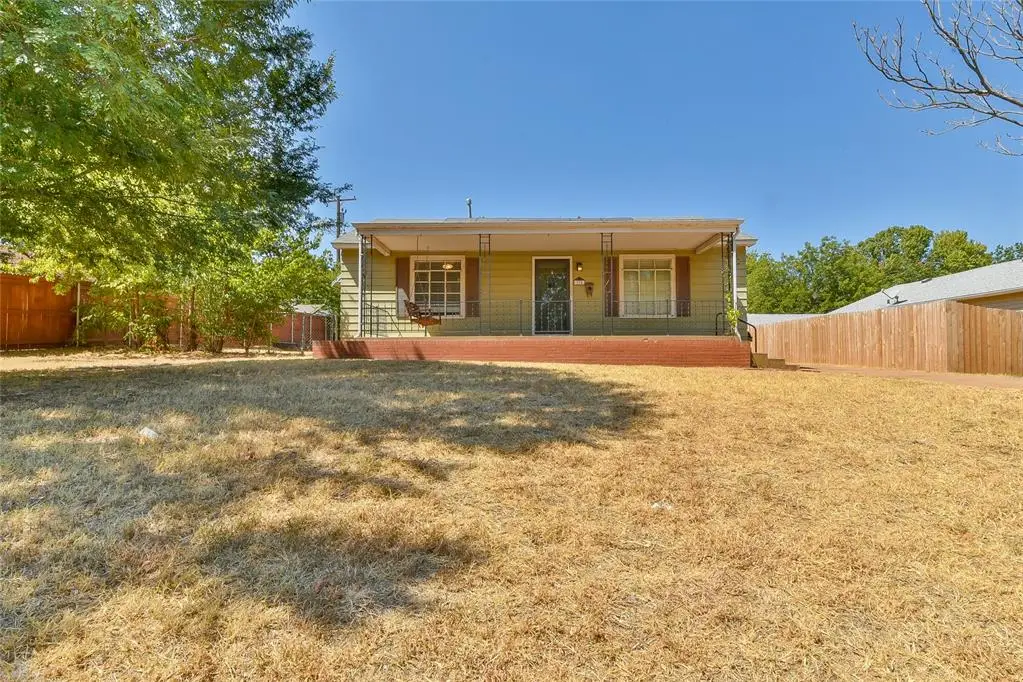 315 N 13th Street, Guthrie, OK 73044 - #1