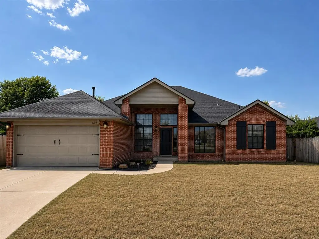 613 N Caddell Way, Mustang, OK 73064 - #1