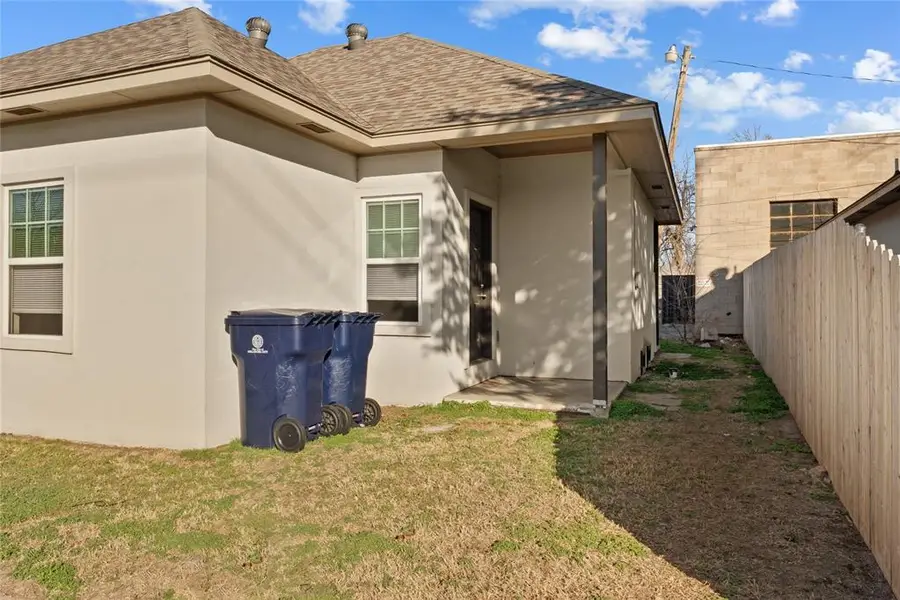 1326 NW 6th Street #1326 and 1328, Oklahoma City, OK 73106 - #3