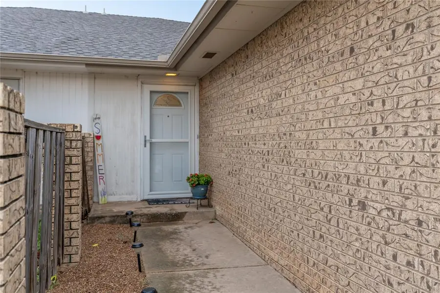 9008 N Roxbury Terrace, Oklahoma City, OK 73132 - #3