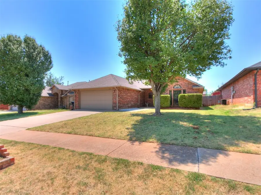 12524 SW 13th Street, Yukon, OK 73099 - #2