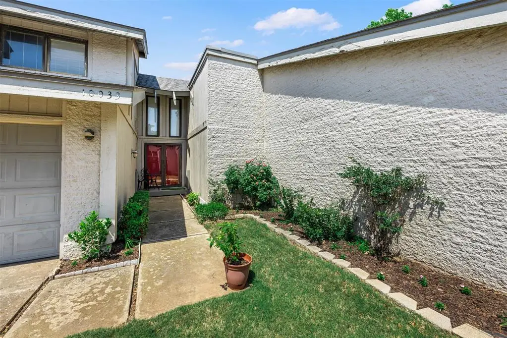 10033 Hefner Village Terrace, Oklahoma City, OK 73162 - #1