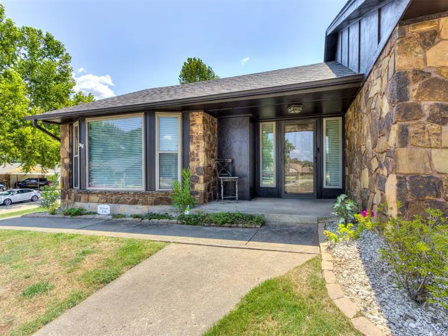 9724 Kent Drive, Midwest City, OK 73130 - #3