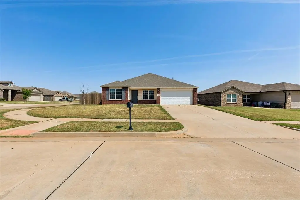 2033 W Autumn Way, Mustang, OK 73064 - #1