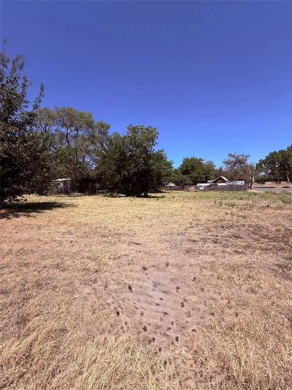 619 S Oliver Avenue, Elk City, OK 73644 - #1
