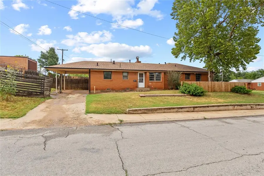 600 N Congress Street, Weatherford, OK 73096 - #2