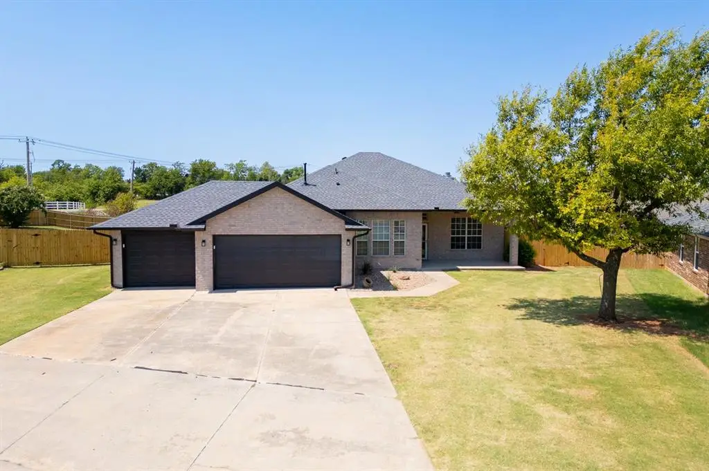8901 Woodbend Drive, Oklahoma City, OK 73135 - #1