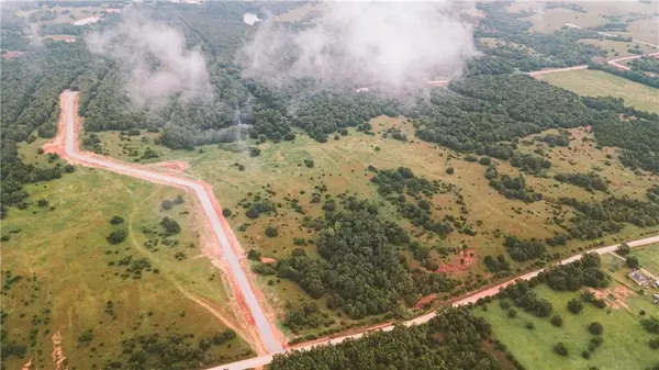 Timber Oak Road, Meeker, OK 74855