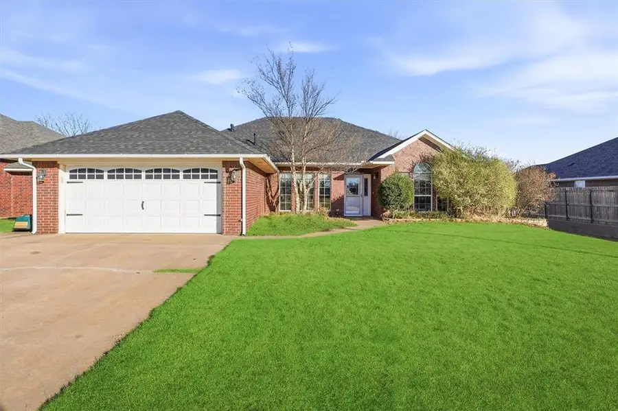 3208 Peacock Lane, Altus, OK 73521 - #2