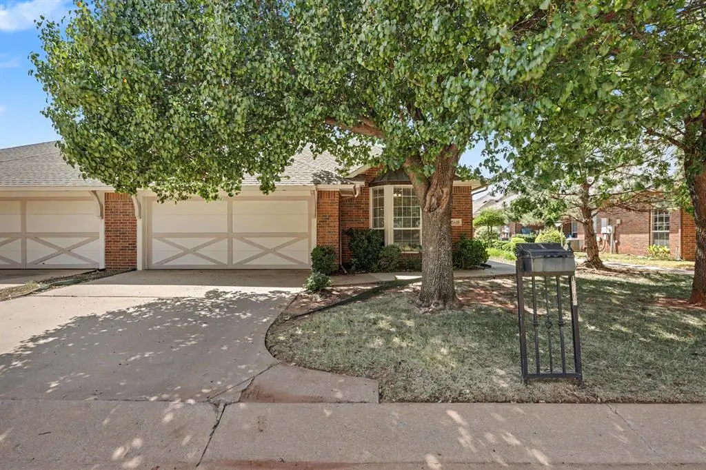 15419 Monarch Lane, Edmond, OK 73013 - #1