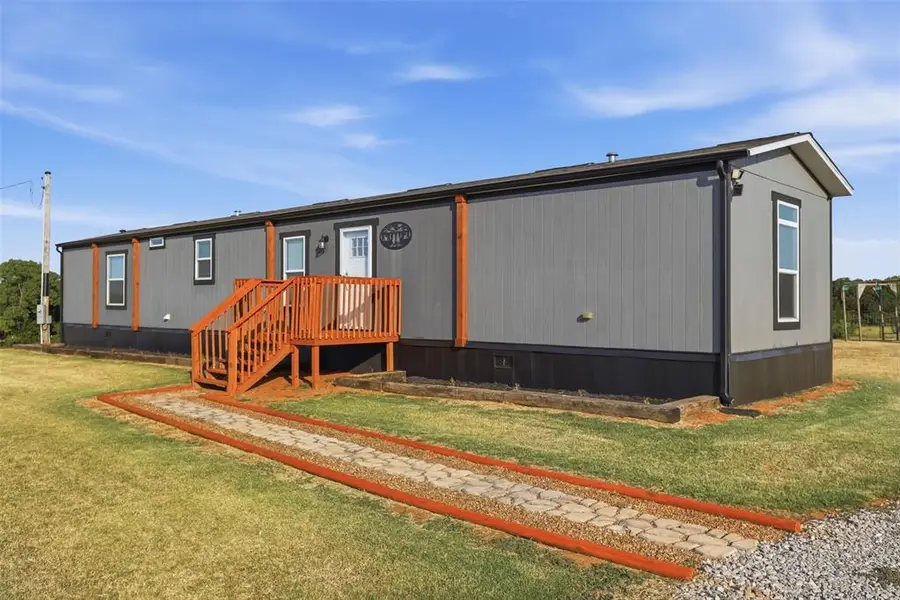 10563 184th Street, Lindsay, OK 73052 - #3