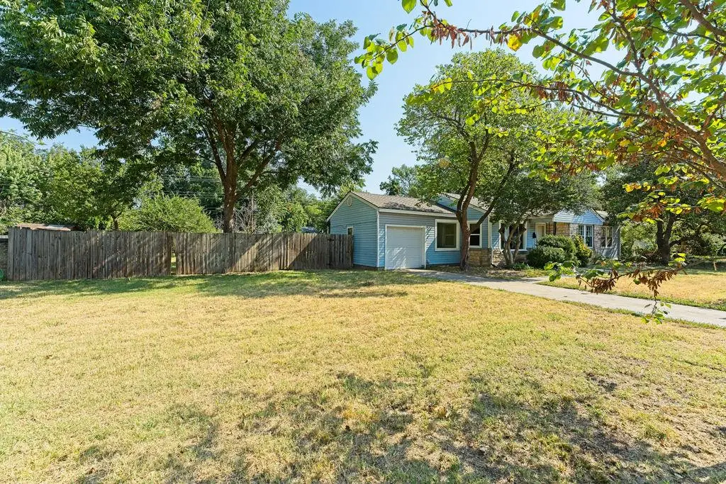 1209 Melrose Drive, Norman, OK 73069 - #1