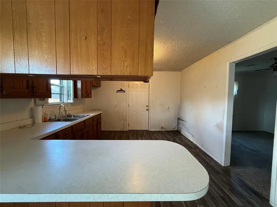 1010 W 5th Street, Stroud, OK 74079 - #2