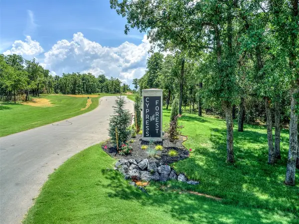 8112 Cypress Forest Circle, Oklahoma City, OK 73150