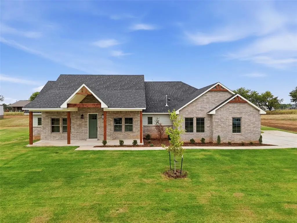 9027 Avington Way, Guthrie, OK 73044 - #1
