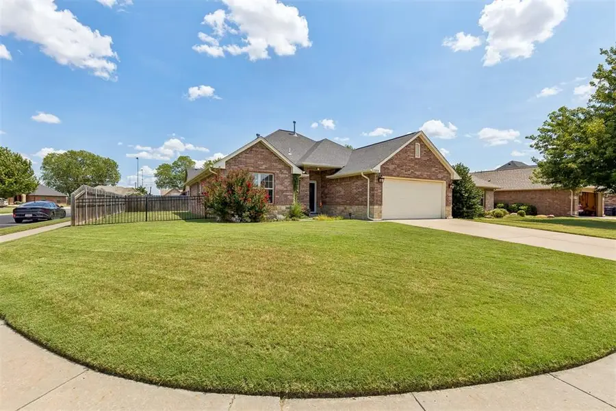 12204 Heathfield Lane, Oklahoma City, OK 73173 - #2