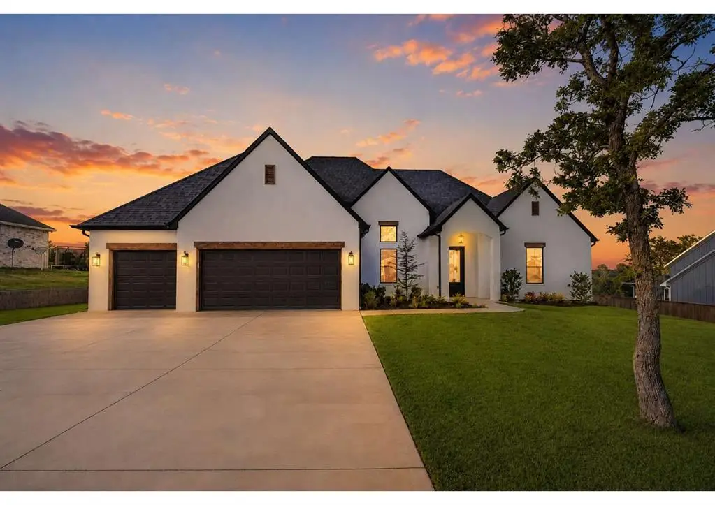 3072 Road Runner Court, Guthrie, OK 73044 - #1