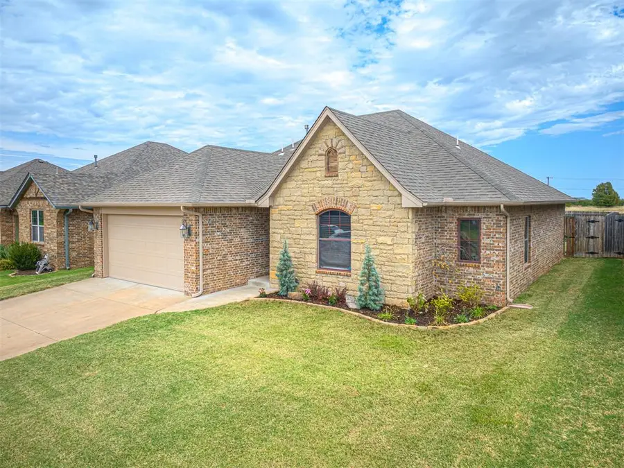 14004 Georgian Way, Yukon, OK 73099 - #2