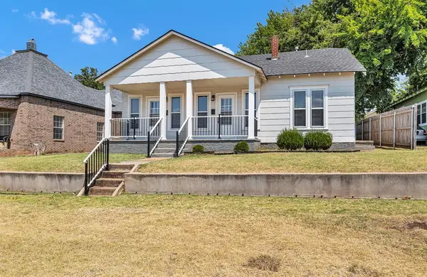 711 S Barker Avenue, El Reno, OK 73036