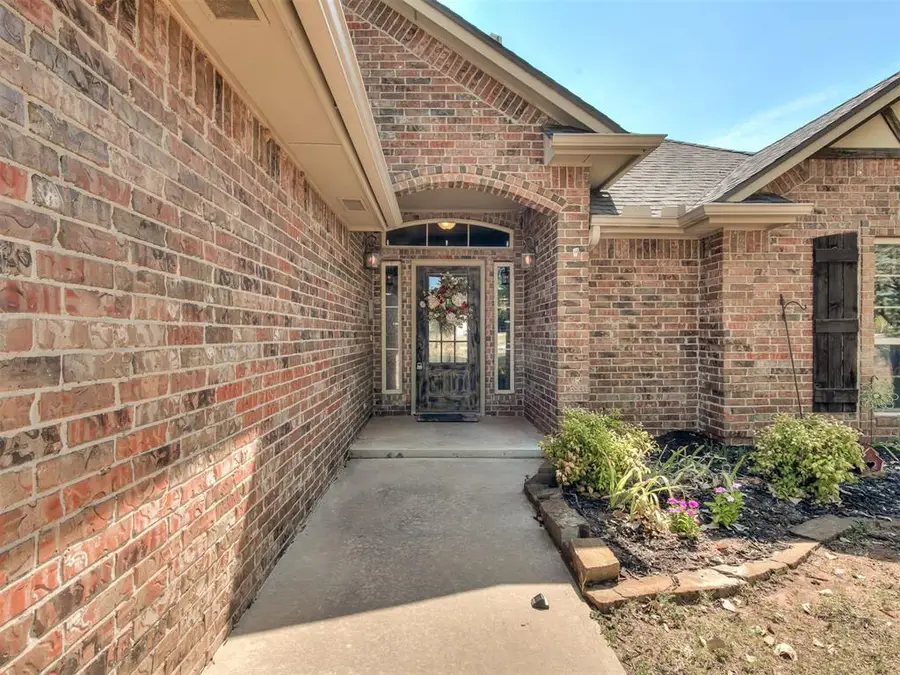 923 County Street 2935, Tuttle, OK 73089 - #3