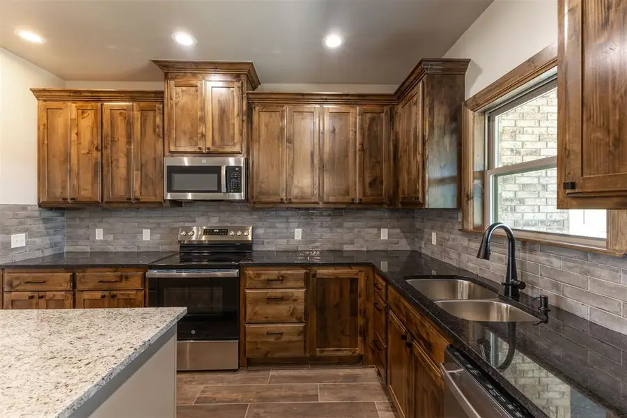 2433 Raven Circle, Blanchard, OK 73010 - #3