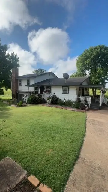 12176 Council Avenue, Lindsay, OK 73052
