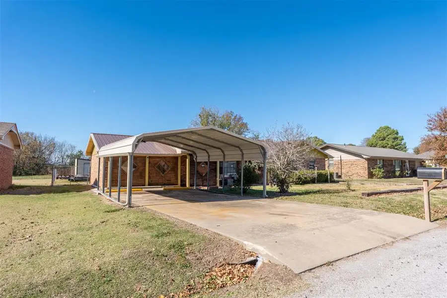 503 S 9th Street, Okemah, OK 74859 - #3