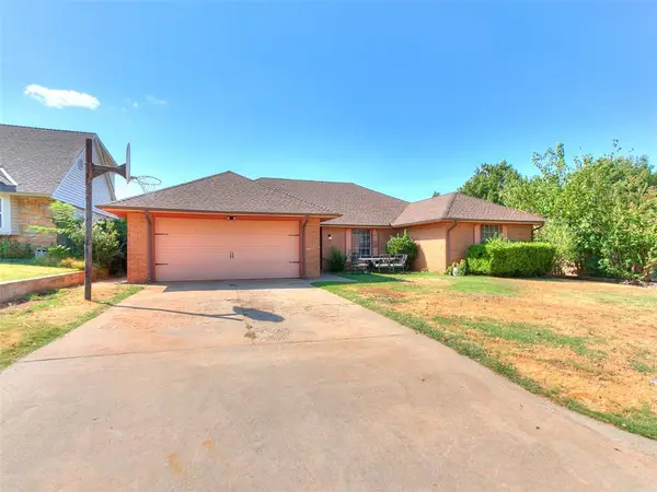 11064 Folkstone Drive, Yukon, OK 73099