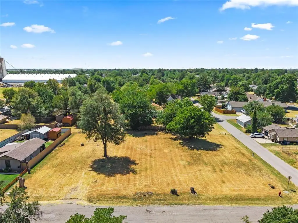 511 W Cobb Street, El Reno, OK 73036 - #1