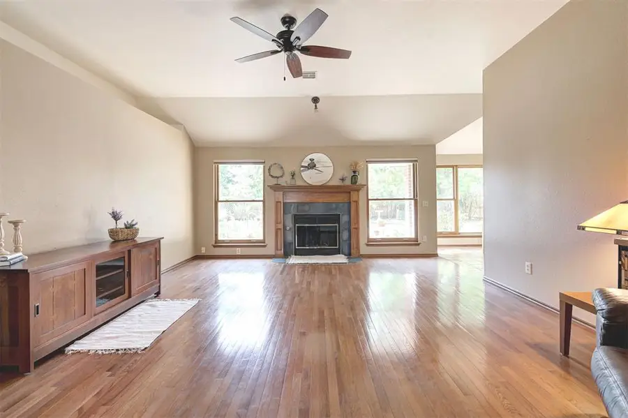 4100 Drawbridge Lane, Norman, OK 73072 - #3