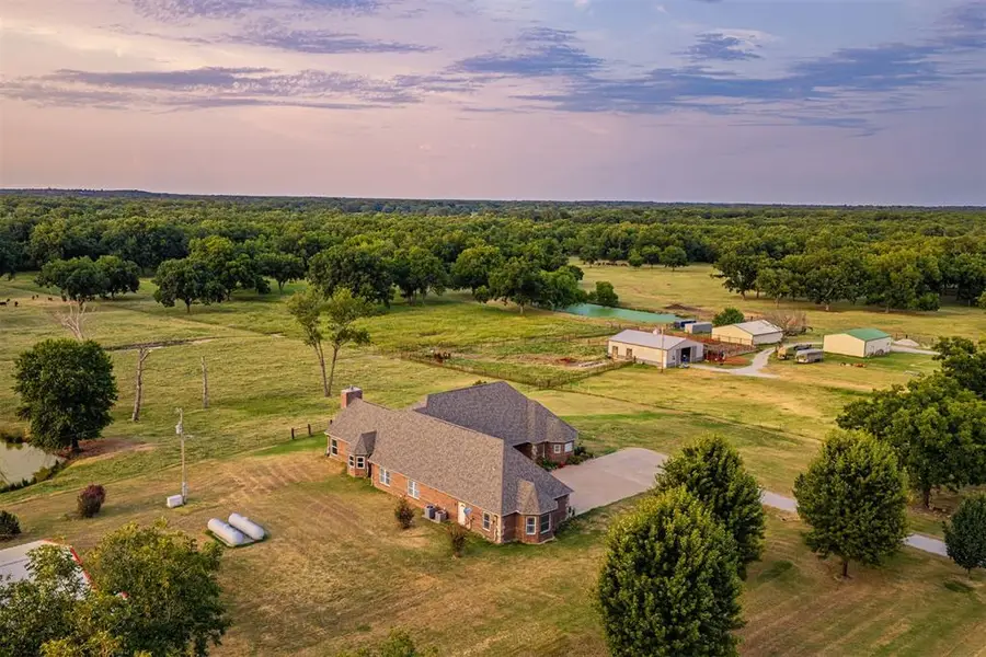 13067 S Bristlecone Road, Henryetta, OK 74437 - #3