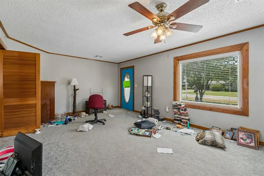 17 E 11th Street, Edmond, OK 73034 - #3