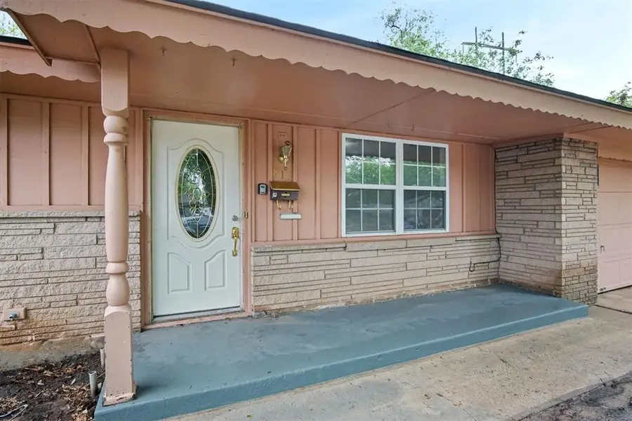 813 Mark Drive, Del City, OK 73115 - #2