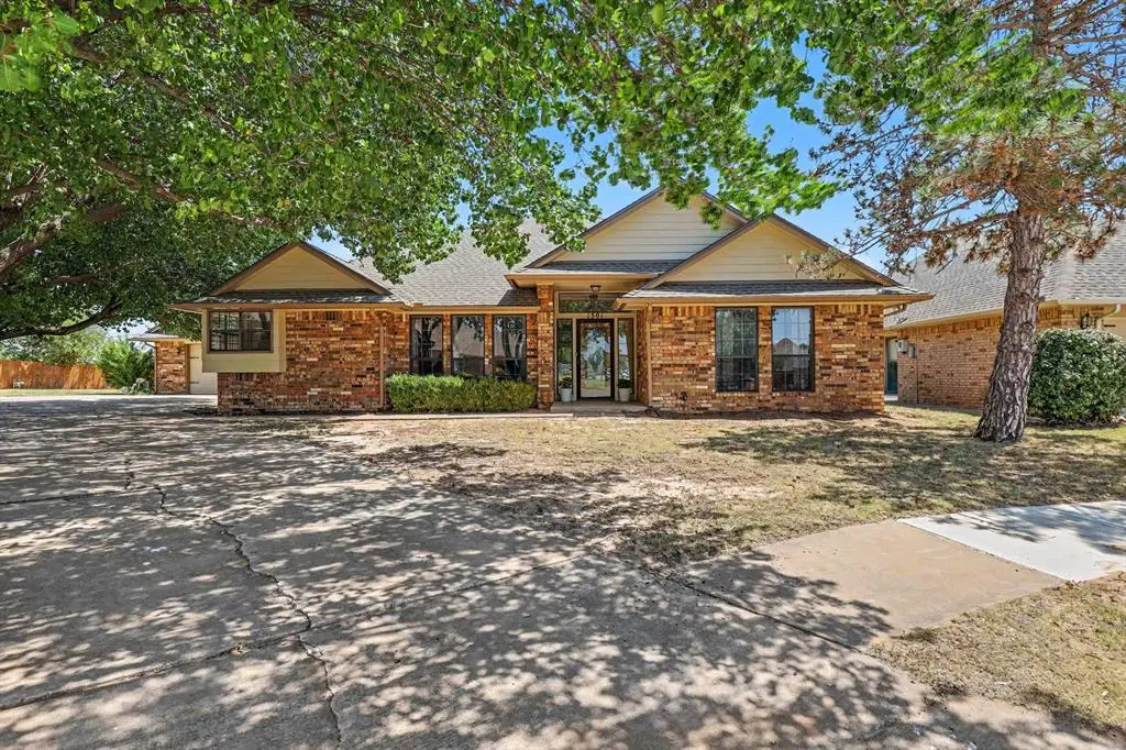 1301 SW 107th Place, Oklahoma City, OK 73170 - #1