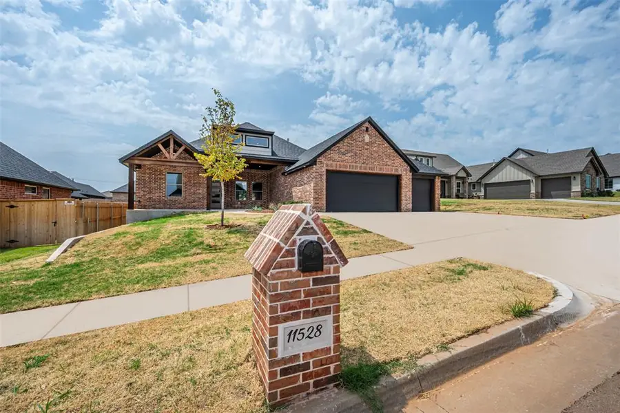 11528 NW 103rd Street, Yukon, OK 73099 - #2