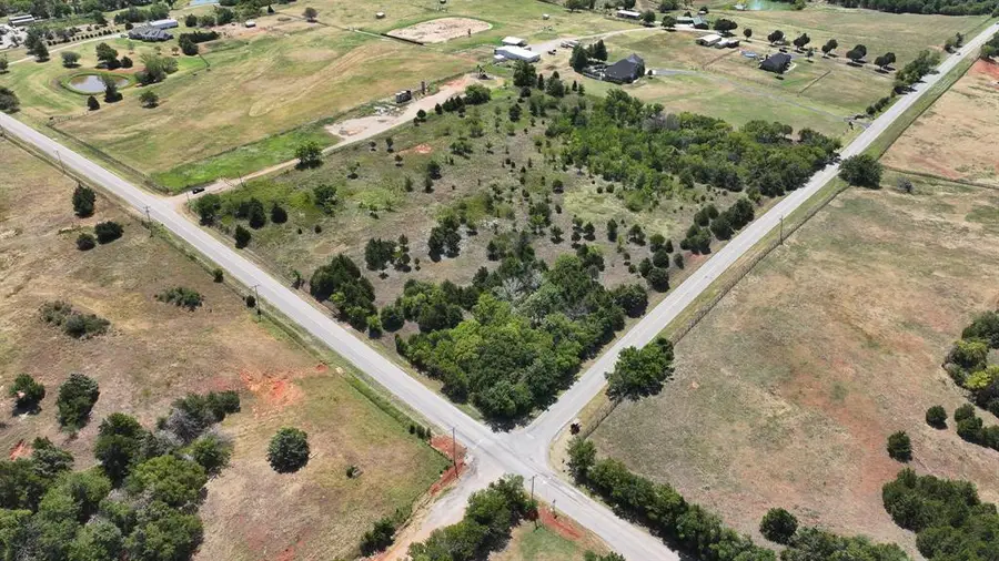 Address Withheld By Seller, Edmond, OK 73025 - #2