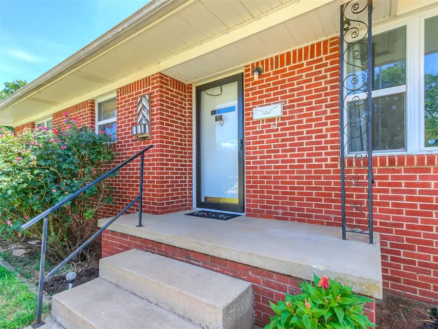 925 W Creek Street, Lindsay, OK 73052 - #2
