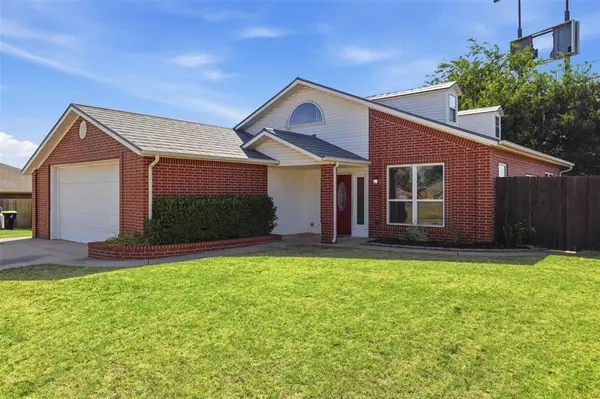 2302 Oakridge Drive, Purcell, OK 73080