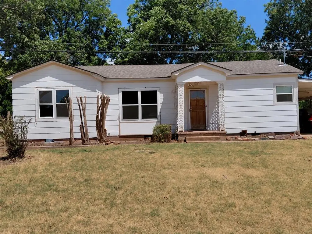 701 S Main Street, Grandfield, OK 73546 - #1