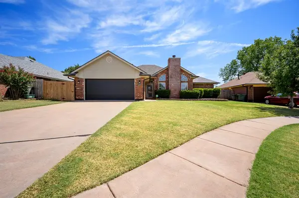 1800 Dodge Trail, Edmond, OK 73003