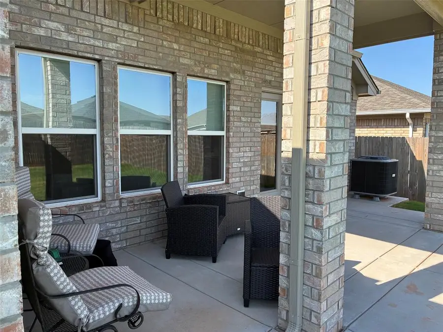 3821 NW 175th Street, Edmond, OK 73012 - #3