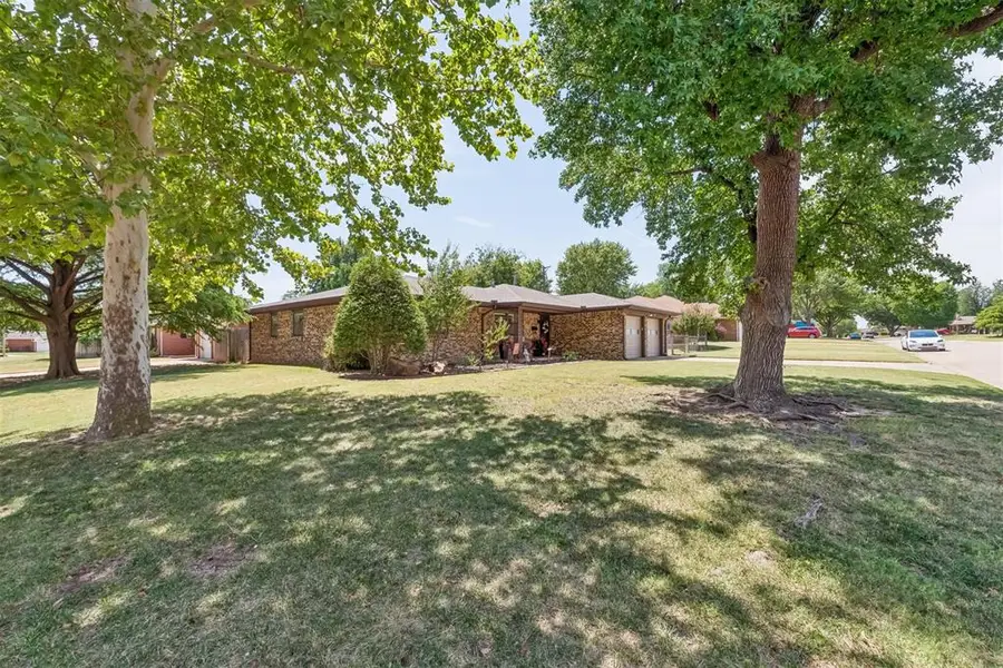 1900 Barryton Road, Oklahoma City, OK 73120 - #2