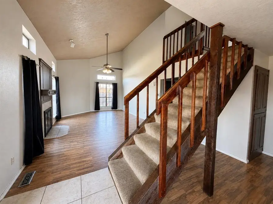 526 Clover Road, Oklahoma City, OK 73160 - #2